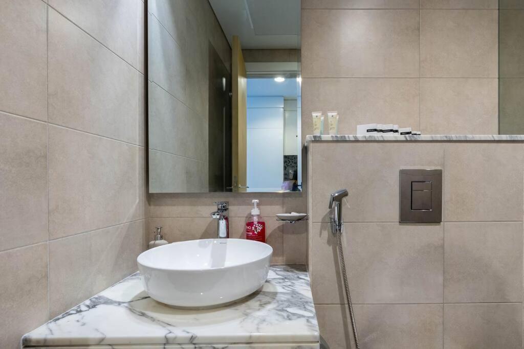 Apartment In Business-bay *