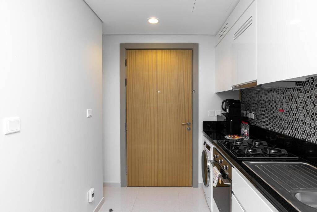 Apartment In Business-bay Dubai